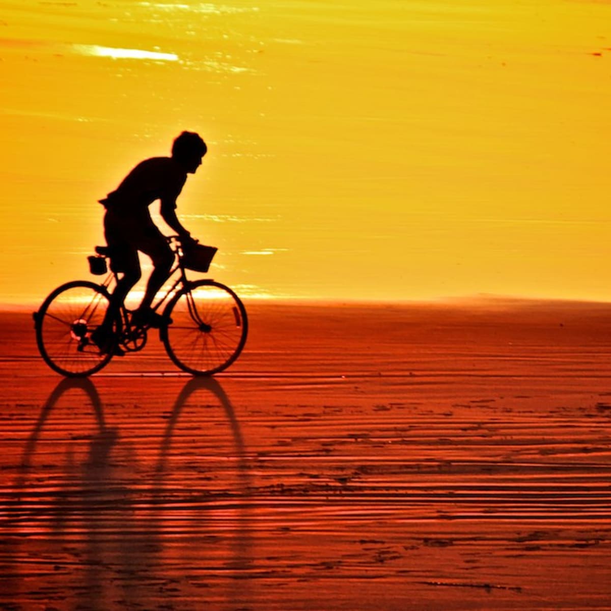 Sunset bikes store